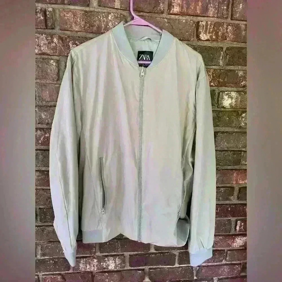 Zara Beige Bomber Jacket- size Large - Picture 1 of 4
